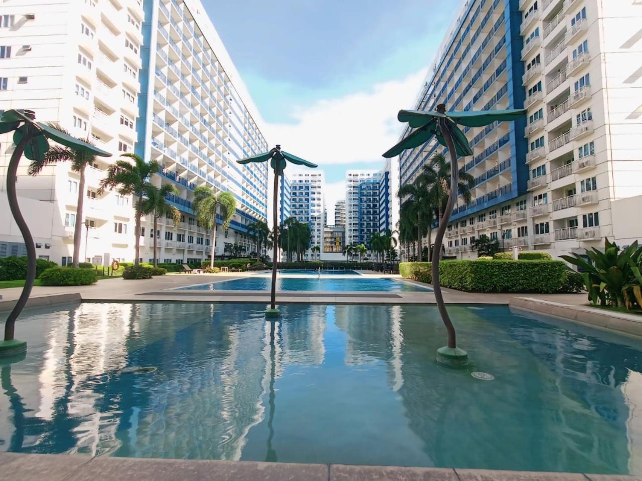 Sea Residences Moa Pasay City - Myra Condotel パサイ エクステリア 写真